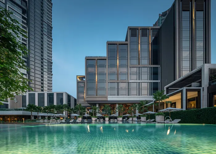 Four Seasons Hotel Bangkok At Chao Phraya River